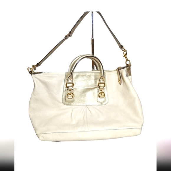 Authentic Coach Bag - Picture 2 of 6